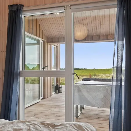 Pontus - 500m From The Sea By Interhome * סבנסקה