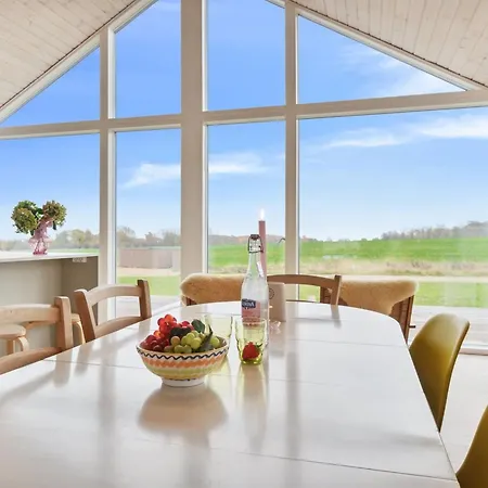 בית נופש Pontus - 500m From The Sea By Interhome סבנסקה