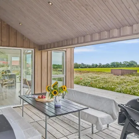 Pontus - 500m From The Sea By Interhome *