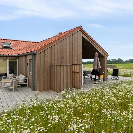 בית נופש Pontus - 500m From The Sea By Interhome